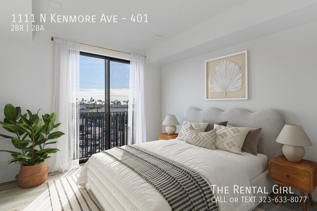 Building Photo - 1111 N Kenmore Ave Unit 401