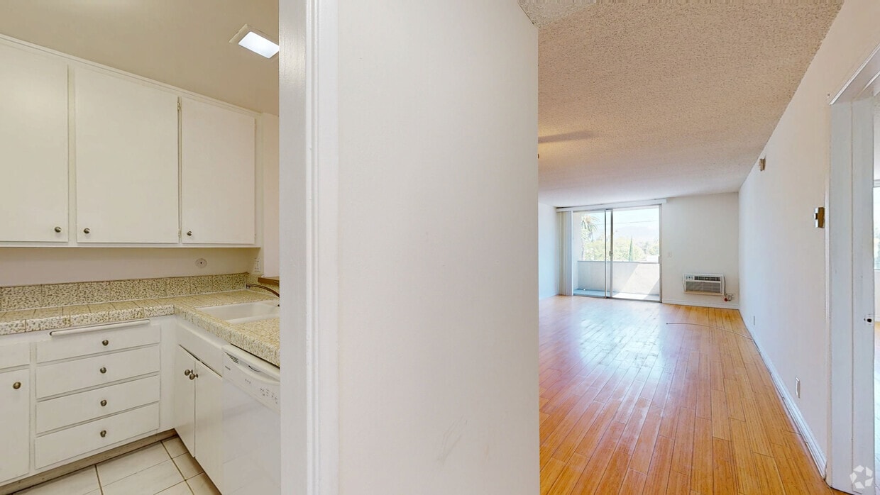 3D Tour - Gramercy Place