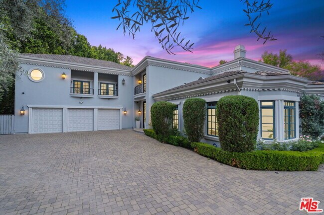 Photo - 4923 Amigo Ave