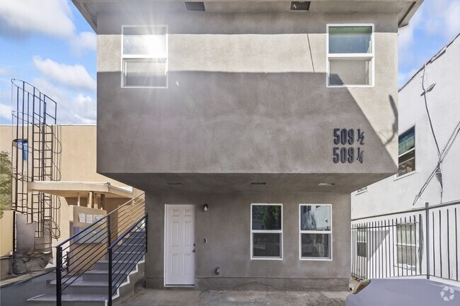 Building Photo - 701 1/4 N Avenue 50 Rental