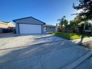 Photo - Beautiful Buena Park 4 Bedroom w/ AC For R... House
