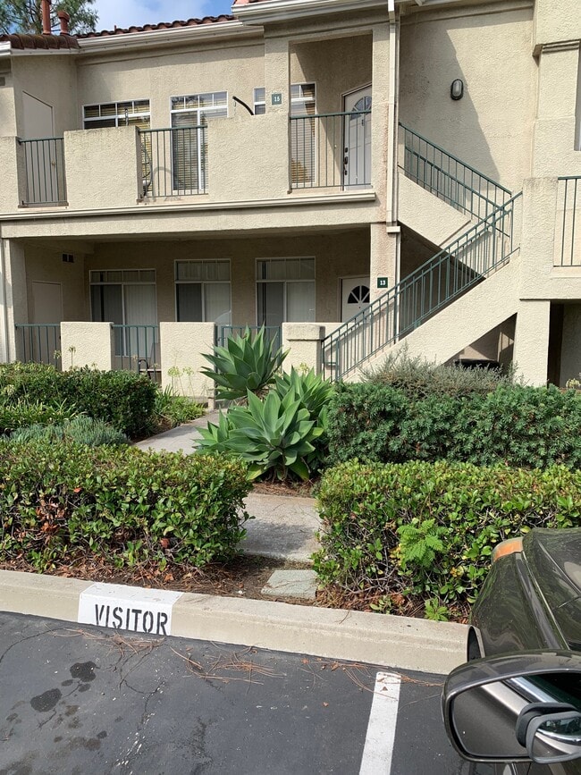 Building Photo - 13 Whippoorwill Ln