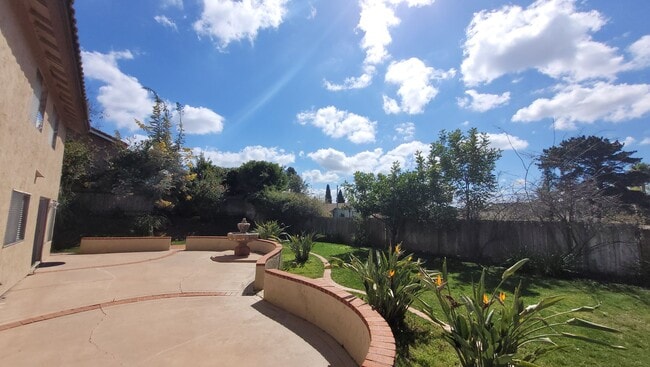 Photo - Spacious Home In A Great Location