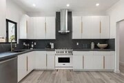 Photo - 624 N Gardner St
