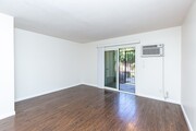 Photo - SPRING VALLEY HIDDEN GEM, LIGHT & BRIGHT T... Townhome