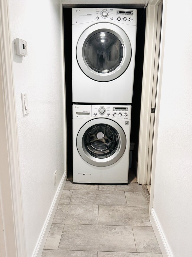 Full Size Washer and Dryer - 2507 E 15th St Unit 104