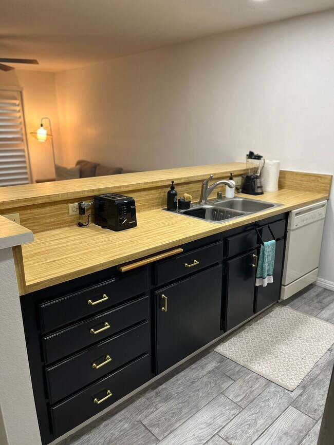 Photo - 363 Newport Ave Unit 104