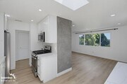 Photo - Stylishly Updated 3Bdm 2Ba Main Home in San Diego!