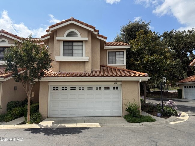 Photo - 429 Dante Way