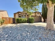 Photo - 2711 Nandina Dr House