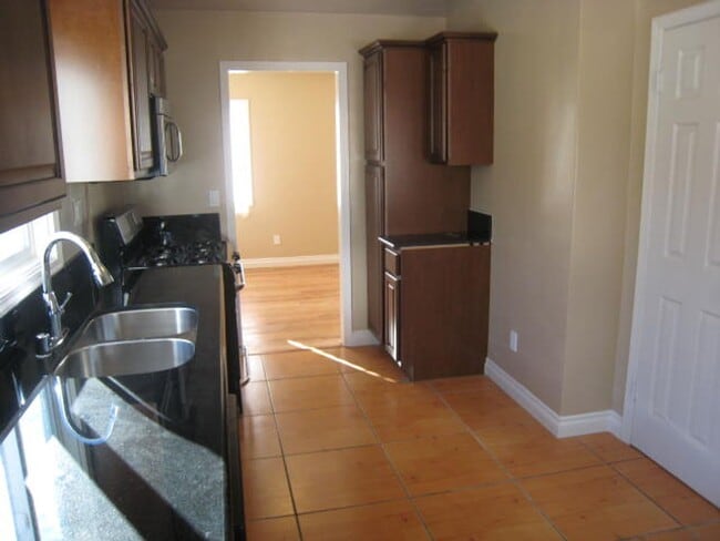 Photo - 9900 Unit 4515