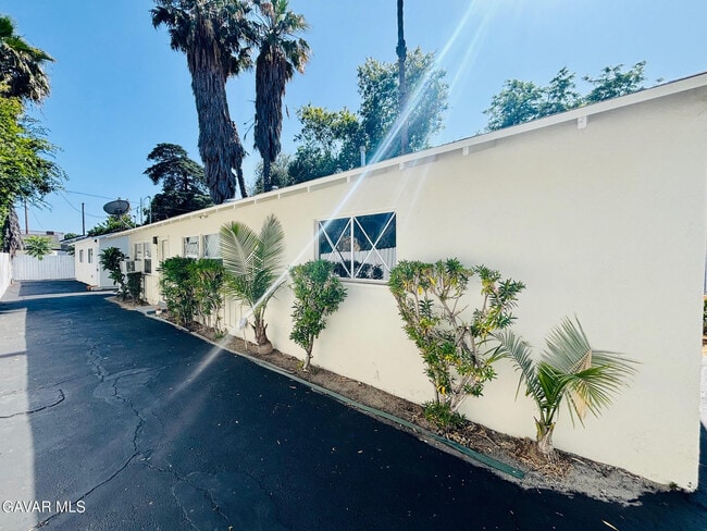 Photo - 14756 Lemay St House