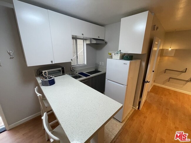 Photo - 2128 N Beverly Glen Blvd Unit 2 STUDIO