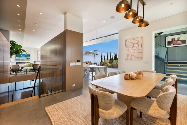 Photo - 1807 Blue Heights Dr