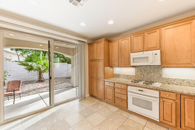 Photo - 41544 Via Arleta