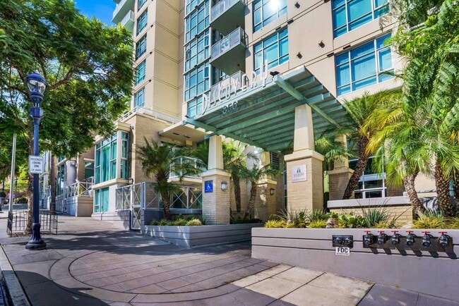 Photo - 850 Beech St Condo