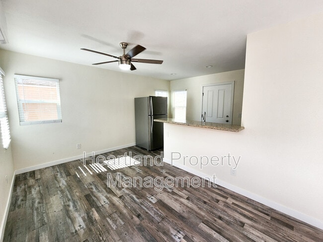 Photo - 3877 1/2 39th St.