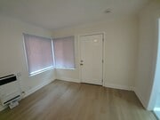 Photo - 4215-4217 S Budlong Ave Unit 4215