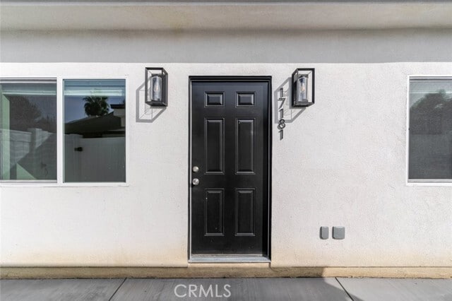 Photo - 17181 McKeever St