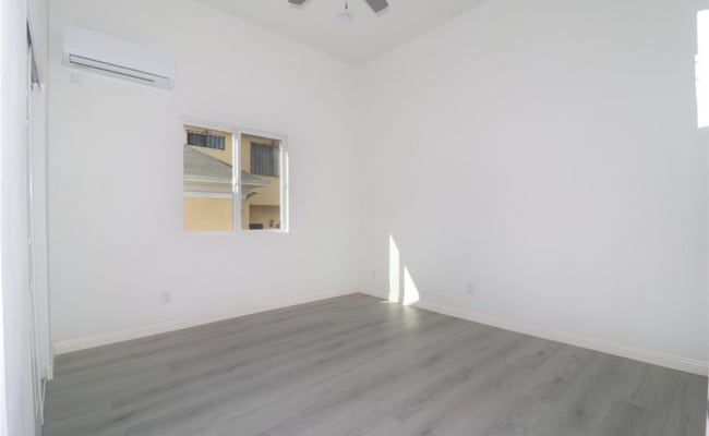 Photo - 2931 Manitou Ave Unit 2931 1/2 Manitou