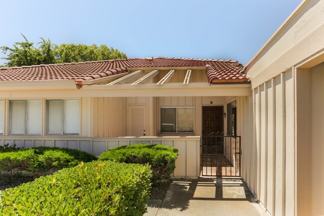 Photo - 17464 Plaza Cerado Townhome