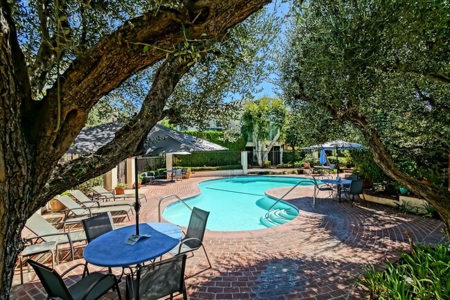 Photo - BRIGHT & AIRY, REAR-UNIT TOWNHOUSE W/ SPACIOUS PATIO, BALCONY & HUGE 2-CAR GARAGE IN GATED COMMUN...