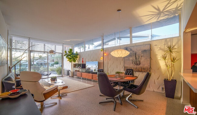 Photo - 2324 Skyview Dr