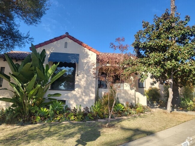 Beautiful 1920's home - 1146 Avoca Ave Rental