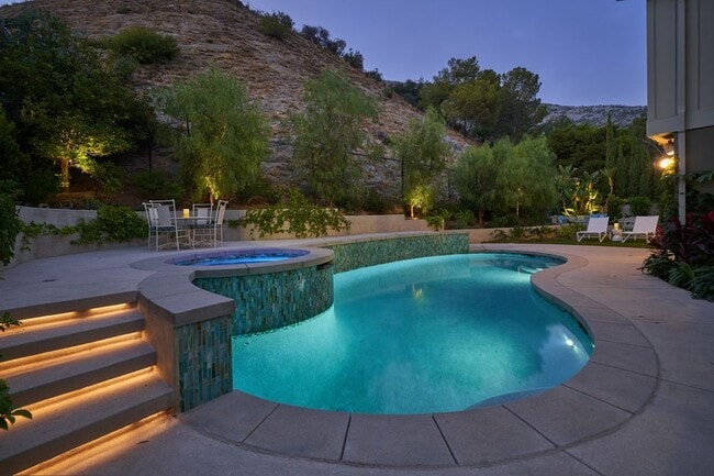 Photo - 6435 Innsdale Dr House