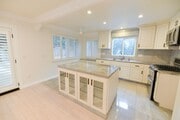 Photo - 242 W Mariposa Apartment Unit #2