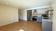 Photo - 1422 Tamarind Ave