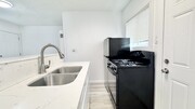 Photo - 536 W 48th St Apartment Unit 538