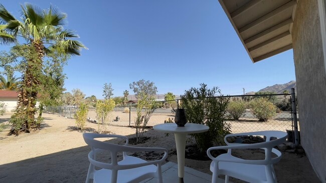 Photo - 6707 Palo Verde Ave