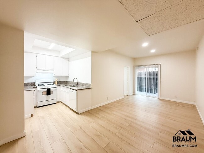 Photo - 11459 Collins St Unit 104
