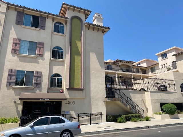 Photo - 4805 Bellflower Ave Townhome