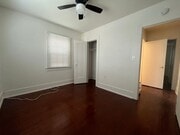 Photo - r2927 Unit 2933