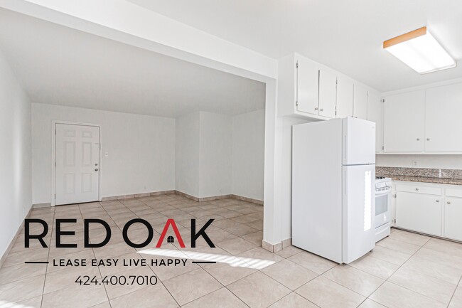 Photo - 4838 Hazeltine Ave Unit 2