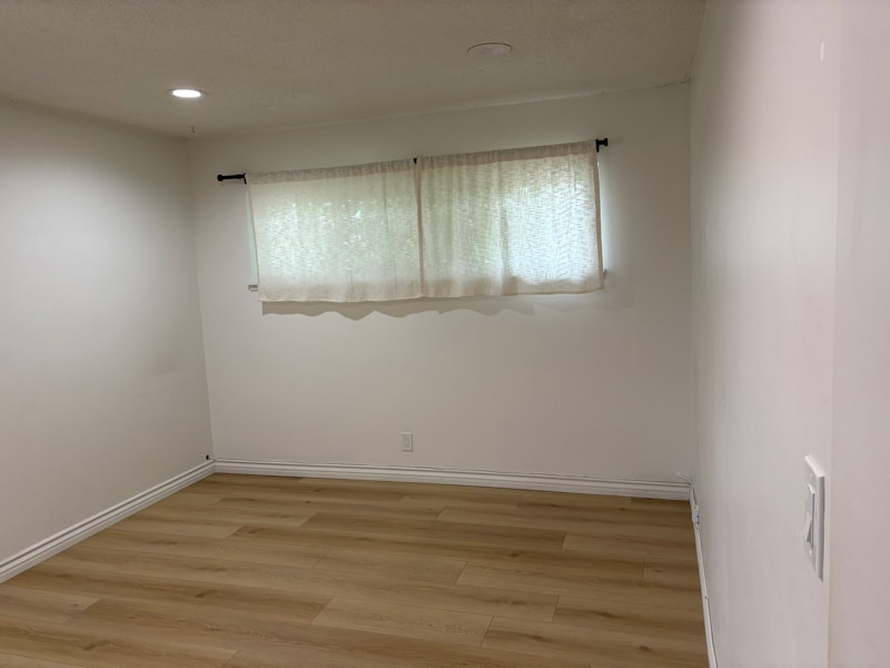 Photo - 19709 Gresham St