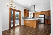 Photo - 5244 Baza Ave