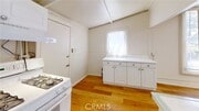 Photo - 131 N Harwood St House