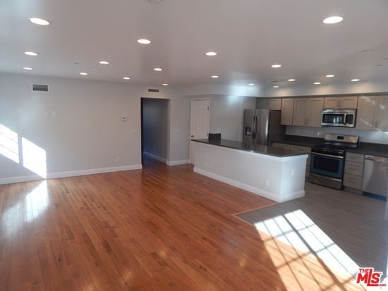 Photo - 2517 S Orange Dr