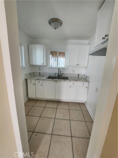 Photo - 3717 W Imperial Hwy Unit 10