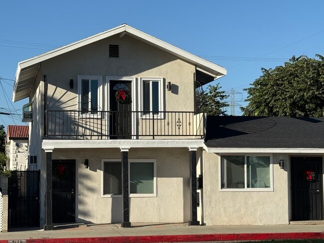 Photo - 7115 Somerset Blvd