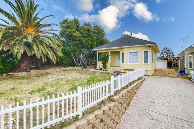 Cozy 2Bdm 2Ba Home in the Encanto Neighbor... - Cozy 2Bdm 2Ba Home in the Encanto Neighbor...