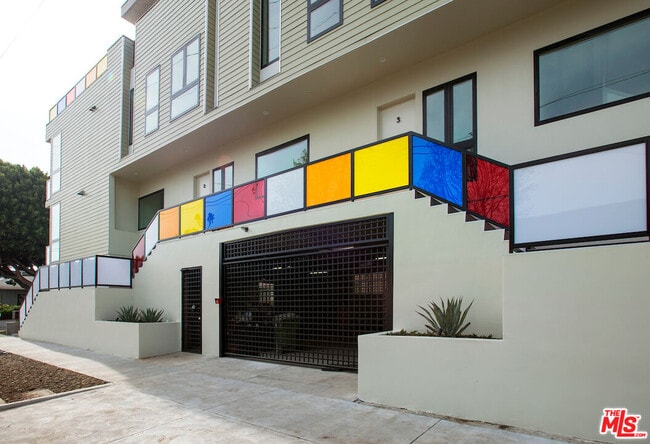 Photo - 2496 S Centinela Ave Unit 1