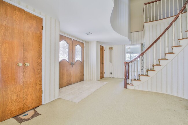 Photo - 3744 Pine Ave