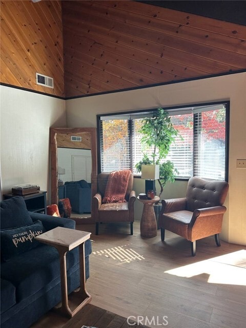 Photo - 2560 Oak Dr