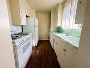 Photo - 226 N Marengo Ave Unit D