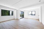 Photo - 4827 Oakwood Ave Townhome