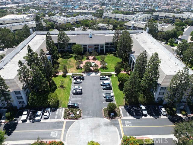 Photo - 102 Scholz Plaza Unit 228